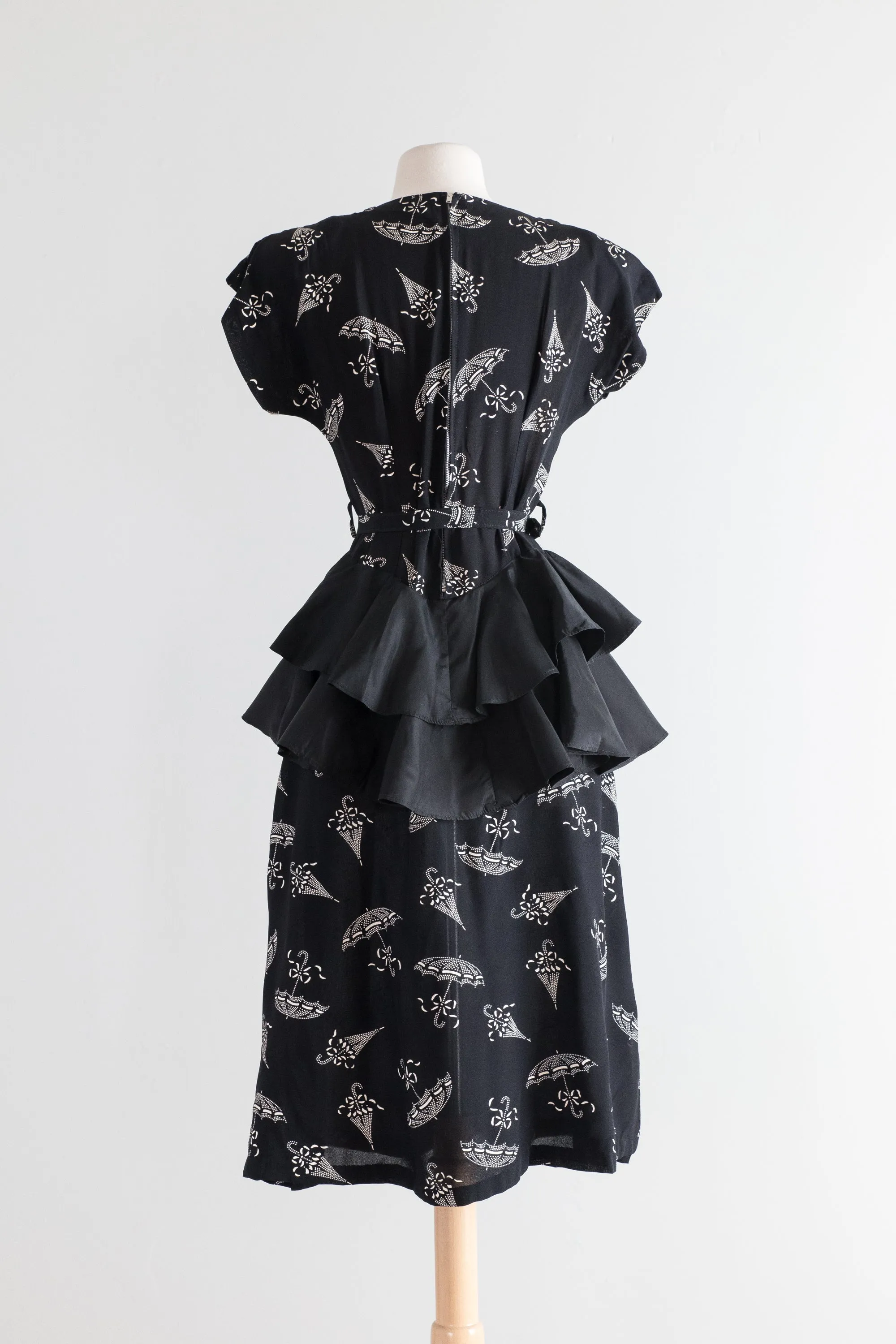 1940's Umbrella Print Black Rayon Cocktail Dress With Taffeta Peplum / Waist 27"