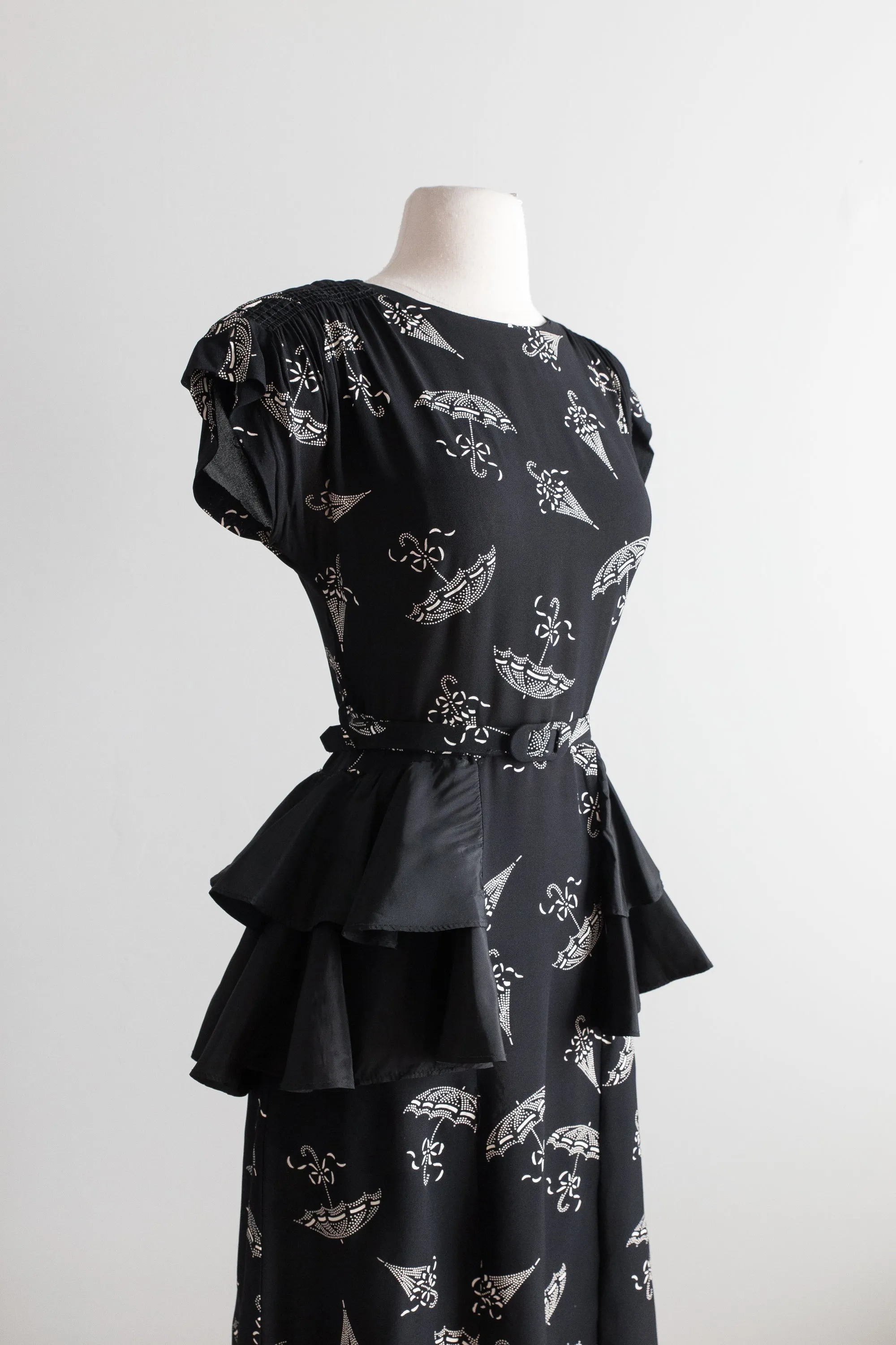 1940's Umbrella Print Black Rayon Cocktail Dress With Taffeta Peplum / Waist 27"