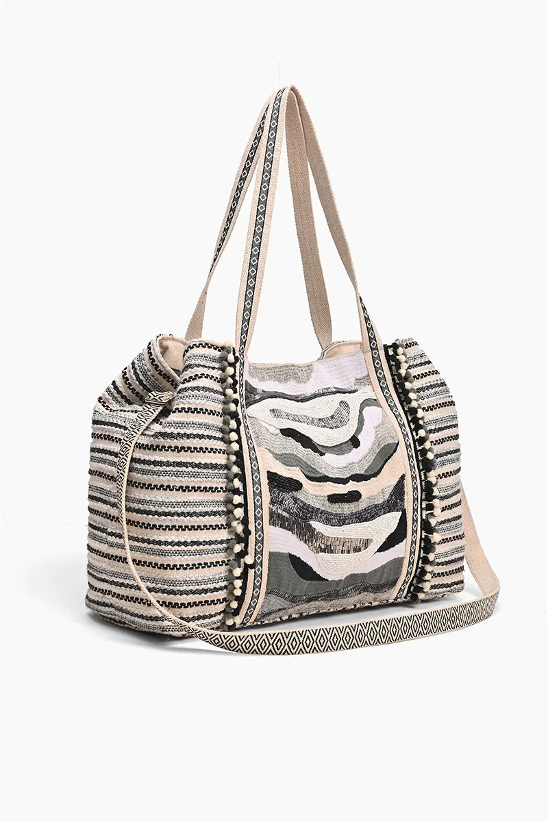 AB23-723 America & Beyond Metallic Sands Tote