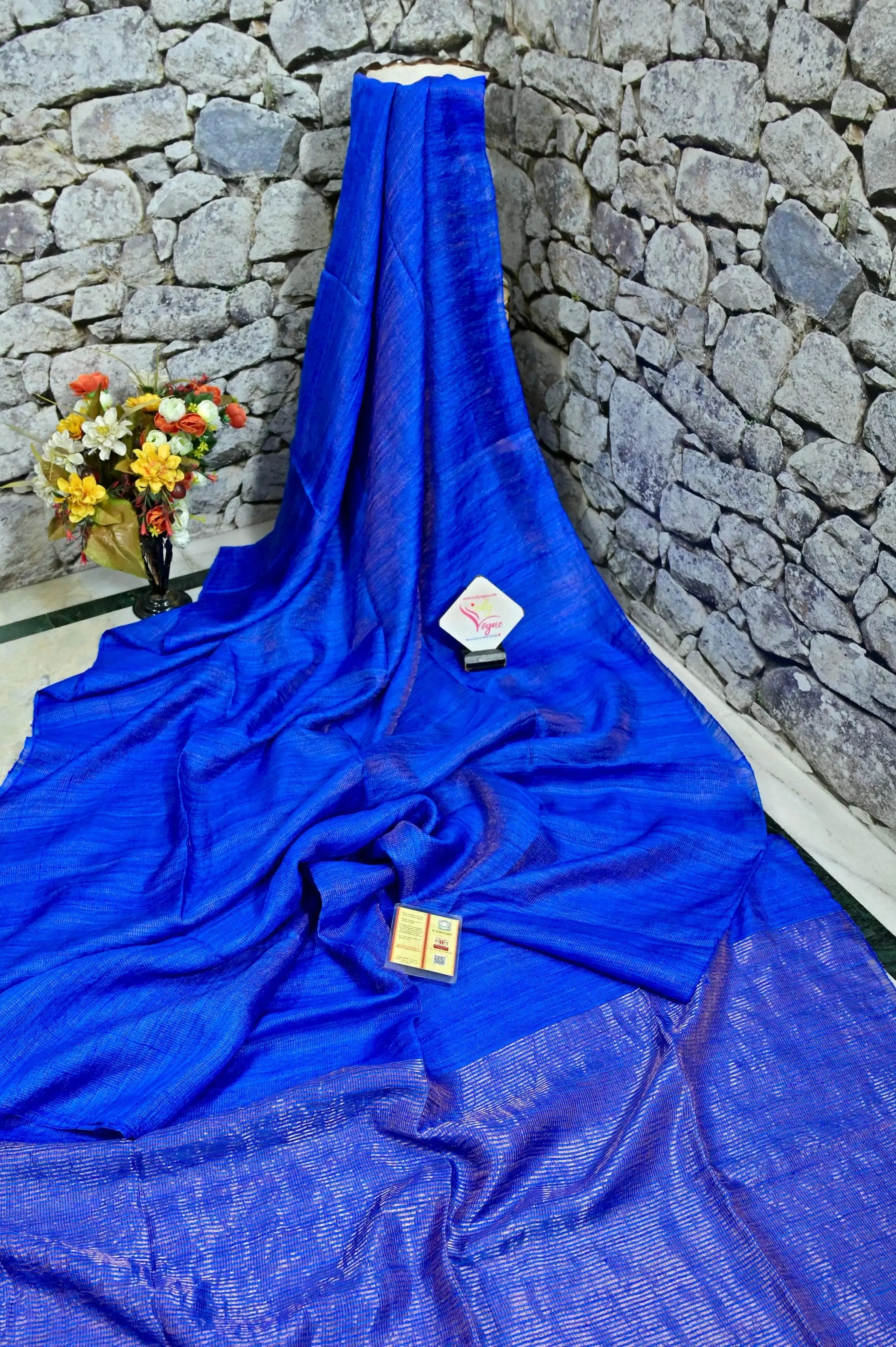 Blue Color Pure Metalic Matka  Silk Saree