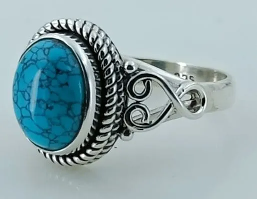 Gemstone Ring with Turquoise Oval in 925 Sterling Silver