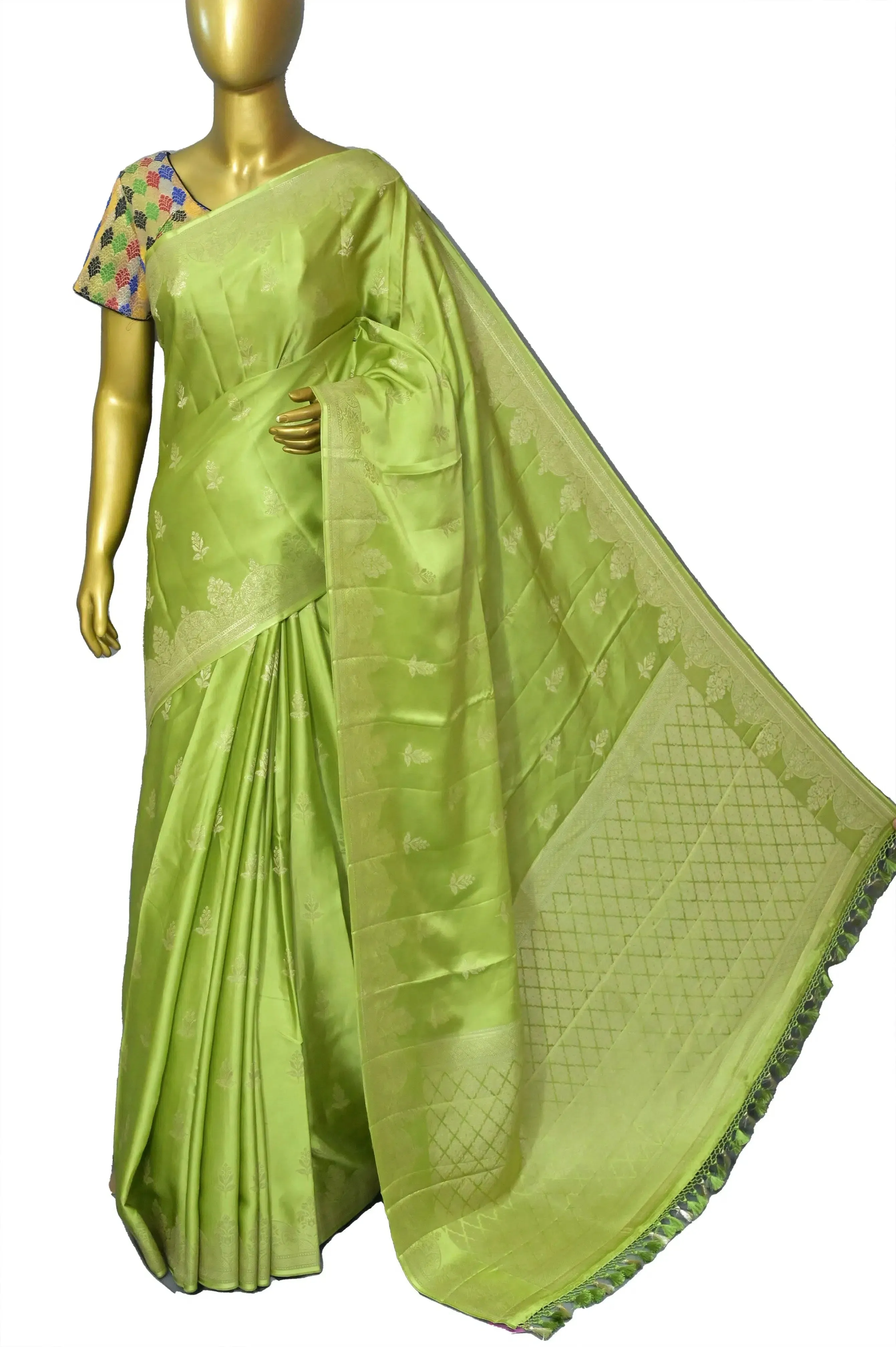 Leaf Green Color Mashru Banarasi Saree with Silver Zari Work