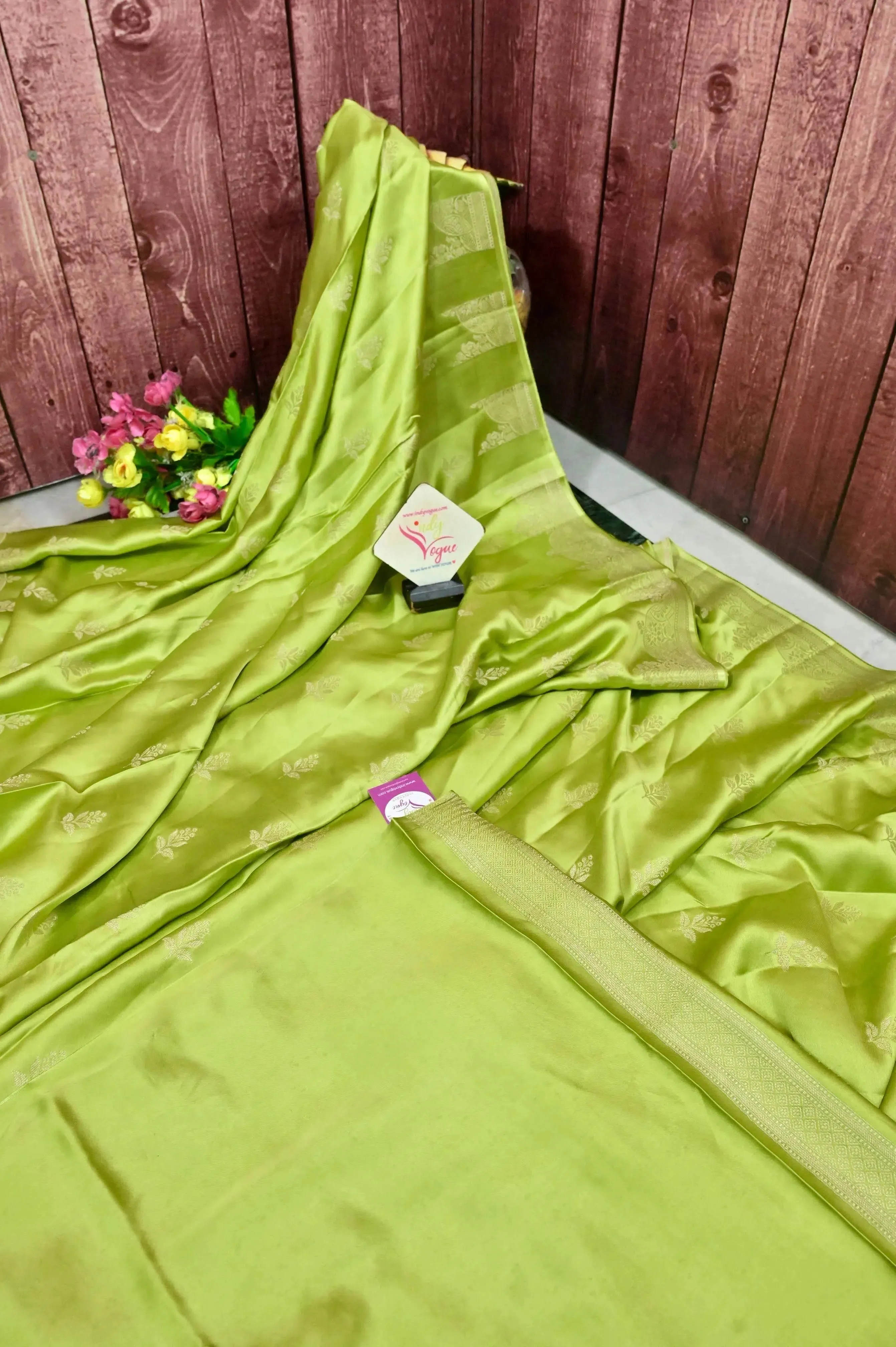 Leaf Green Color Mashru Banarasi Saree with Silver Zari Work