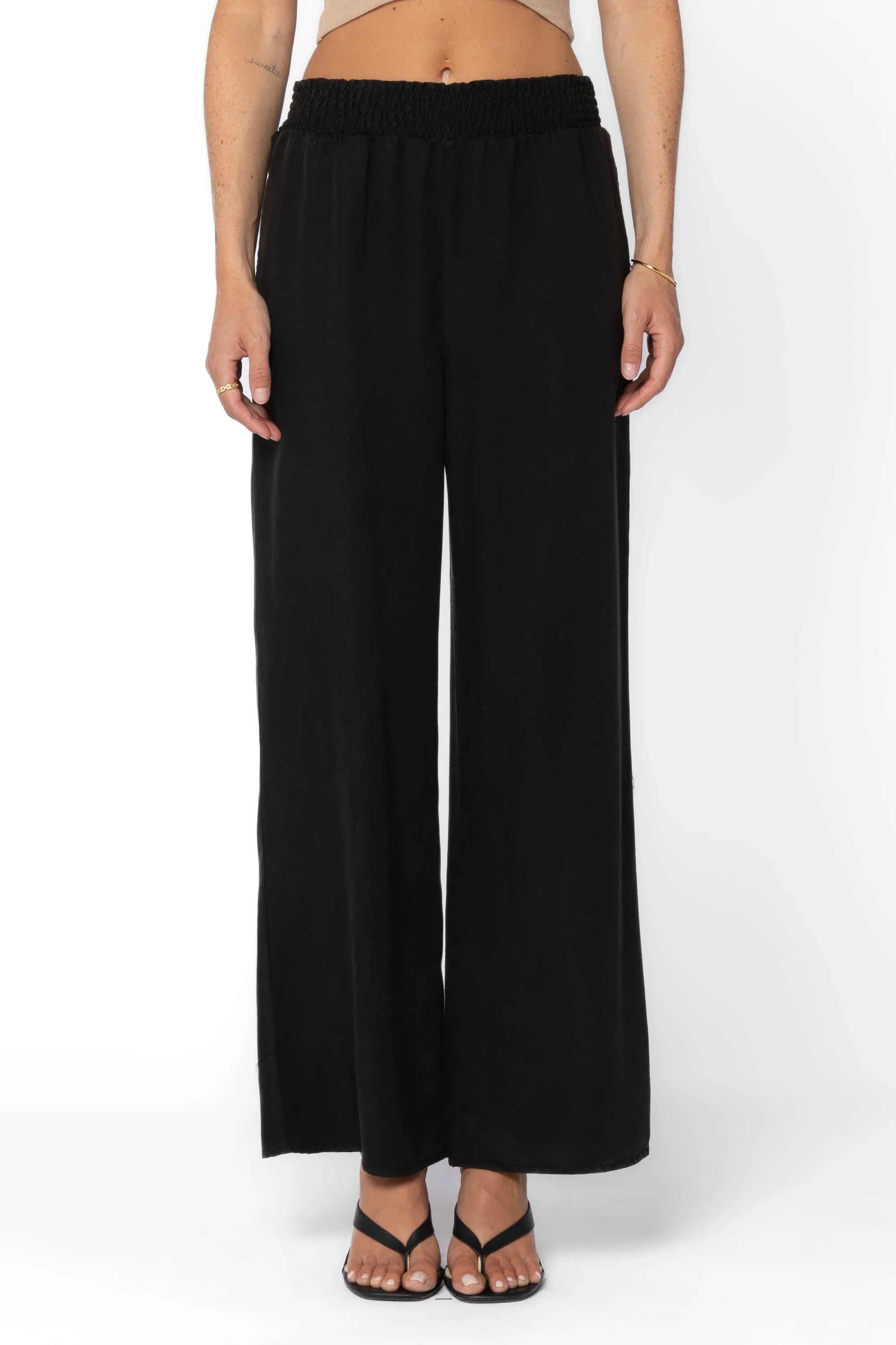 Morelia Black Pants