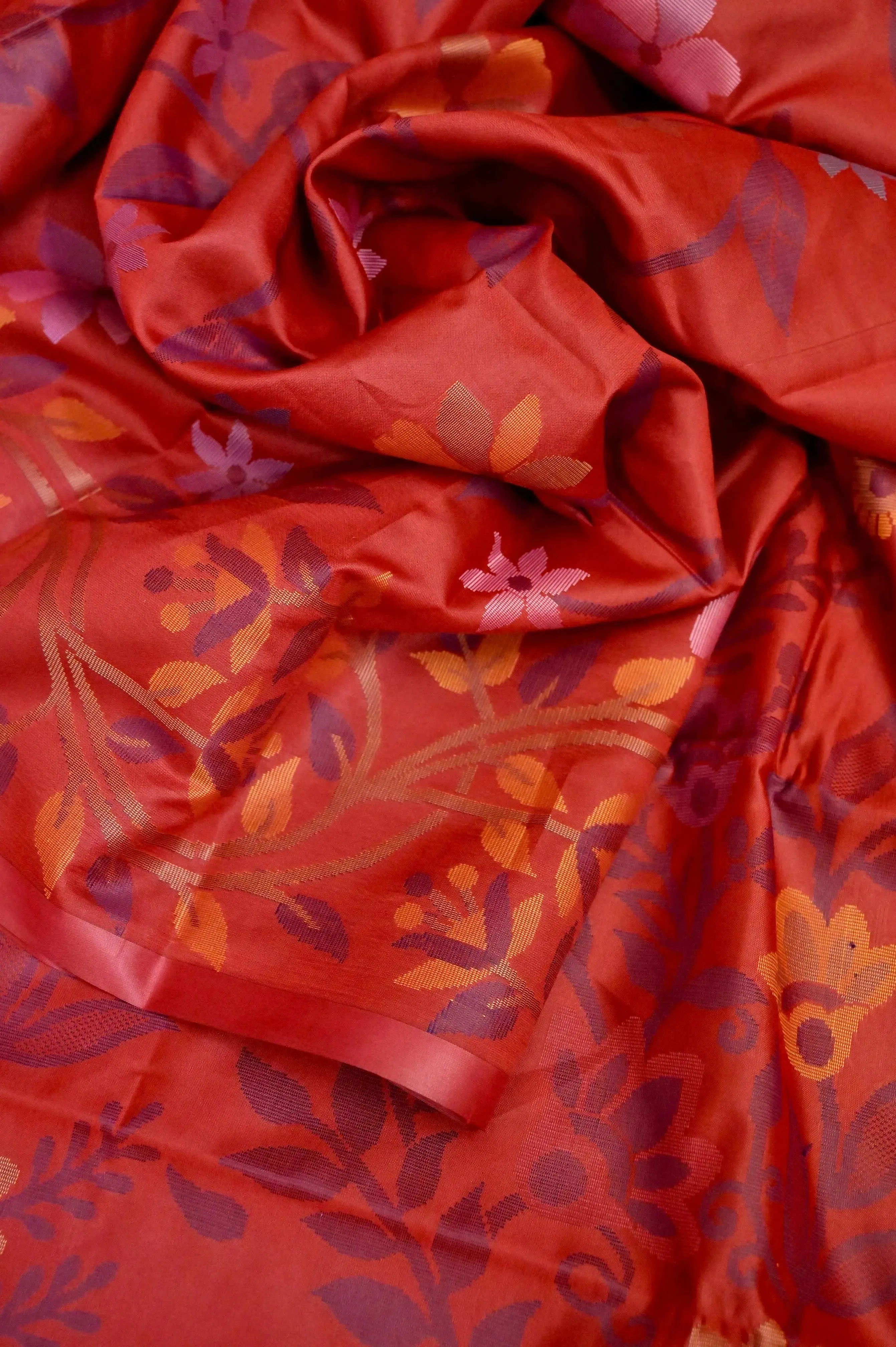 Orchid red Color Bangalore Silk Saree with Allover Jamdani Weaving