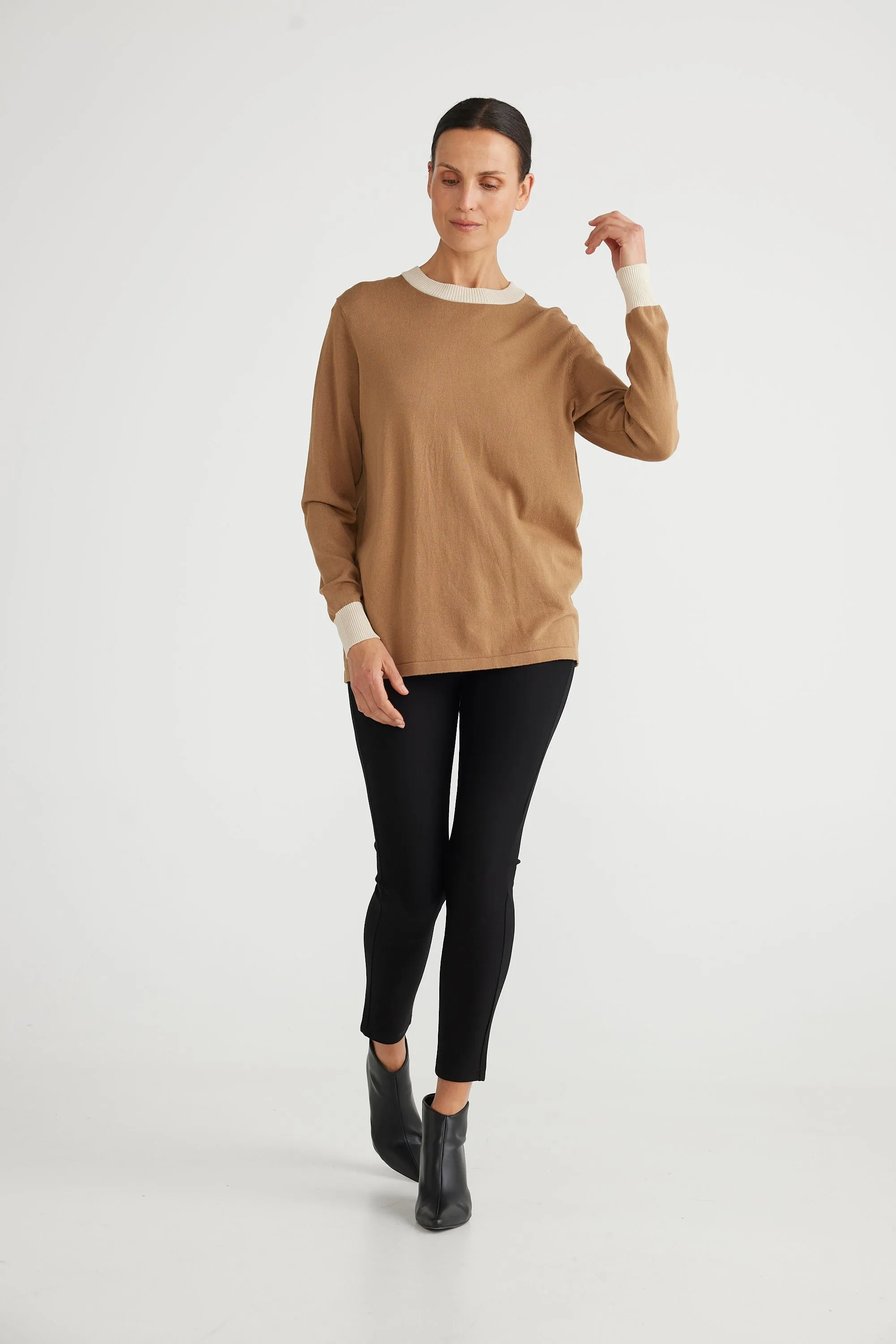 Petra Solid Knit Jumper (Bronze)