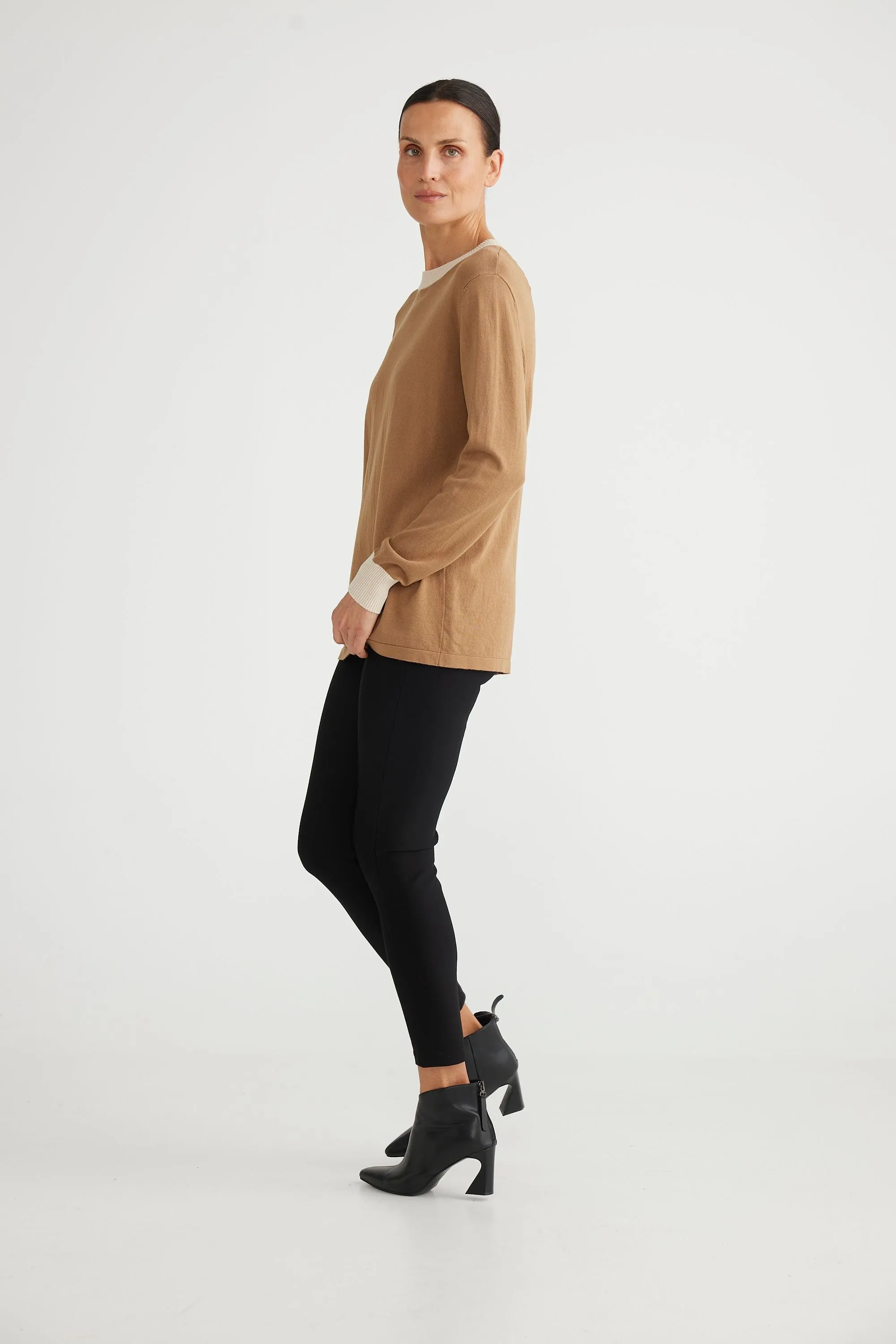 Petra Solid Knit Jumper (Bronze)