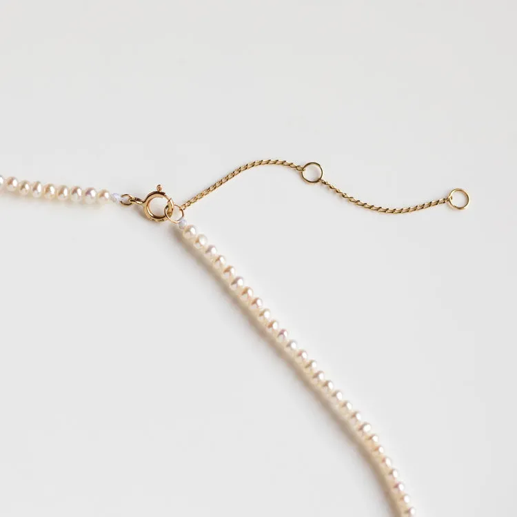 Solid Gold Classic Pearl Necklace