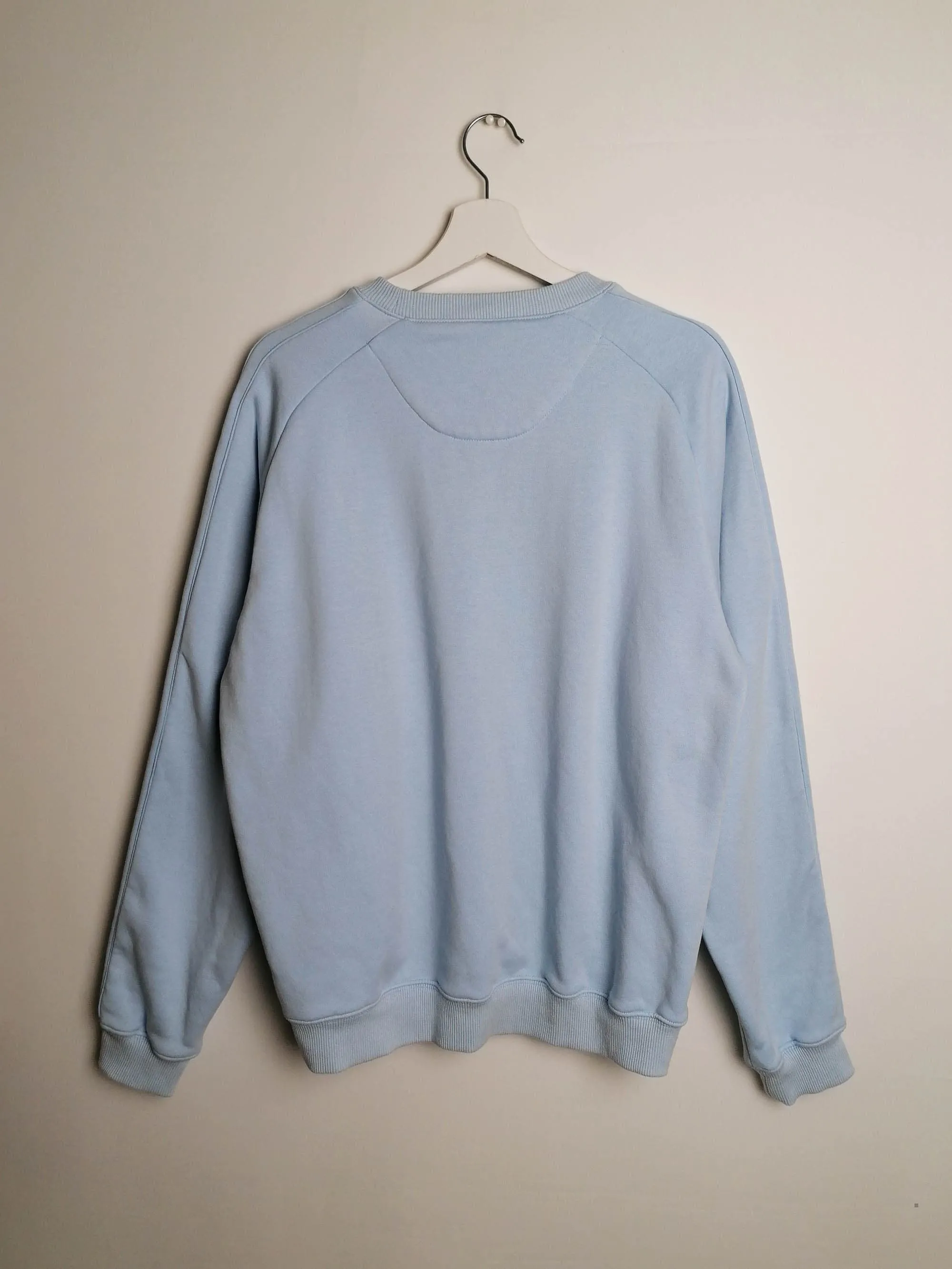 Y2K NIKE *Rare* Baby Blue Sweatshirt Crew Center Swoosh - size S- M / GB 39 - 41 / height 178 cm